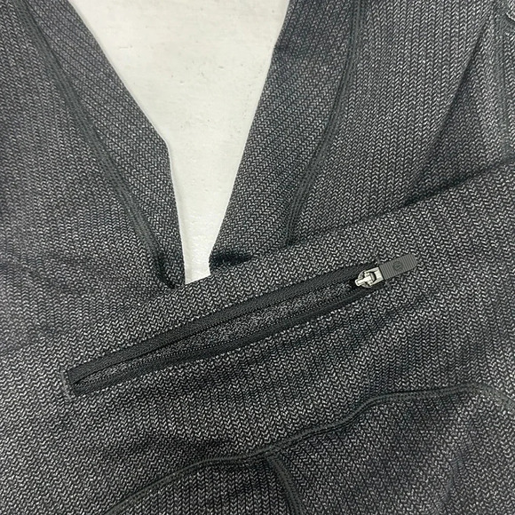 Lululemon Speed Up Tight 28" Power Luxtreme Variegated Knit Gray Black Size 4 - Picture 8 of 11